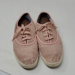 TOMS Women's Blush Pink Sneakers SIZE 9